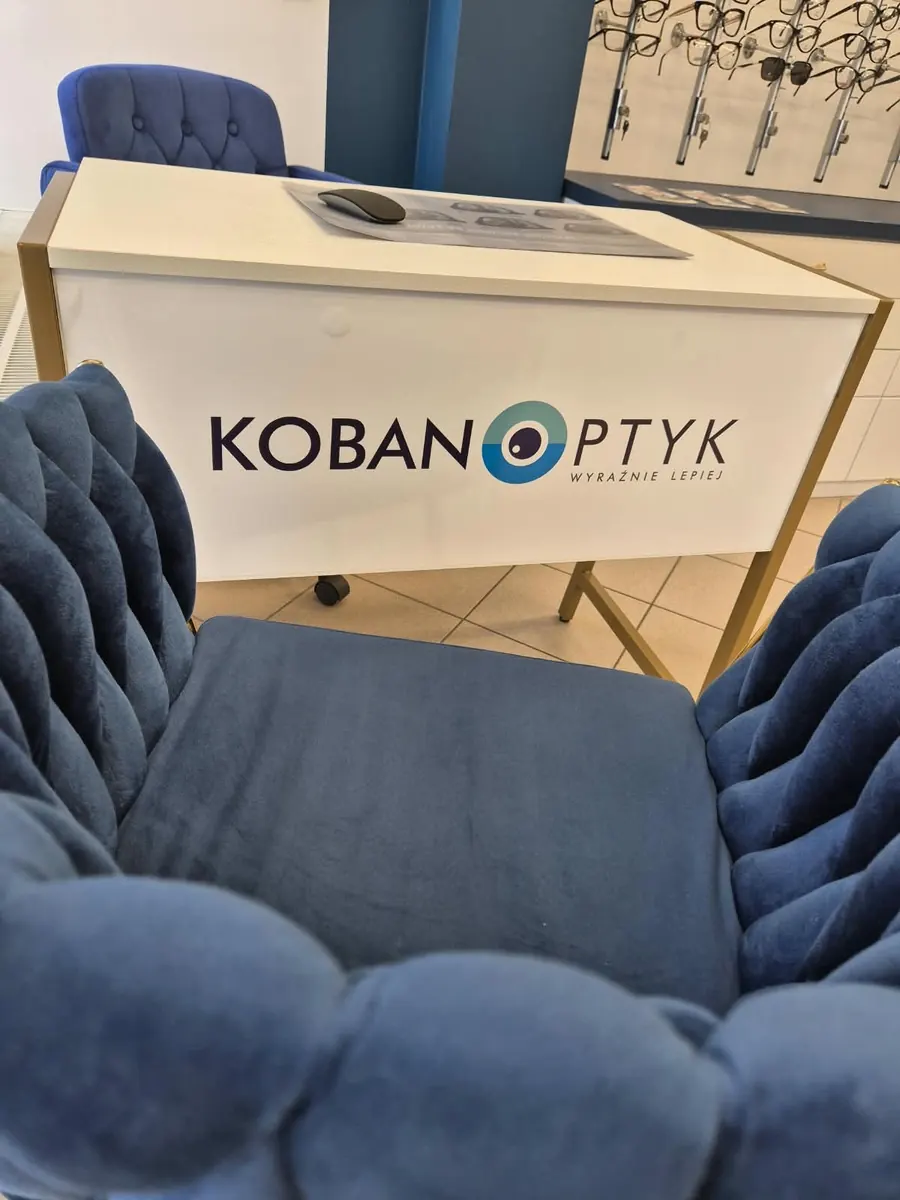 Pudełko KOBAN OPTYK przygotowane w salonie