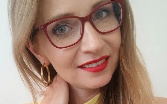 Oprawy KOBAN — własna marka, czerwona oprawa